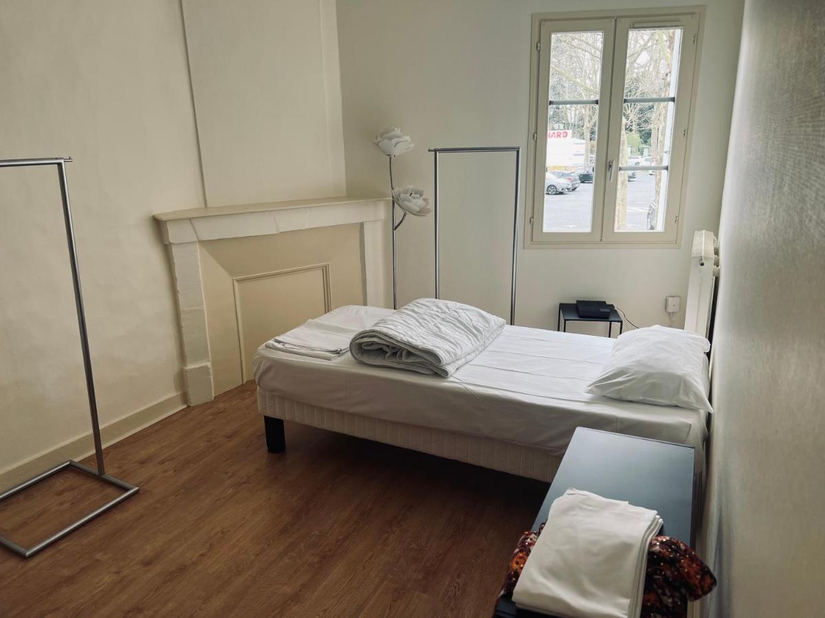 L'Appartement De Шинон Экстерьер фото